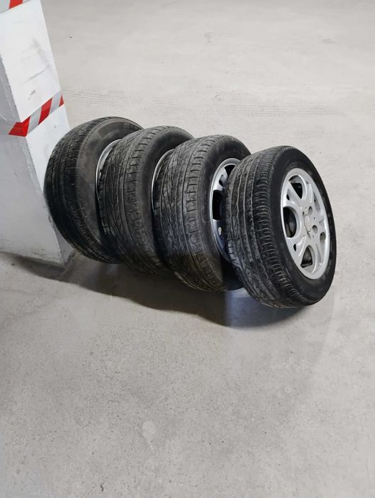 Авточасти и аксесоари