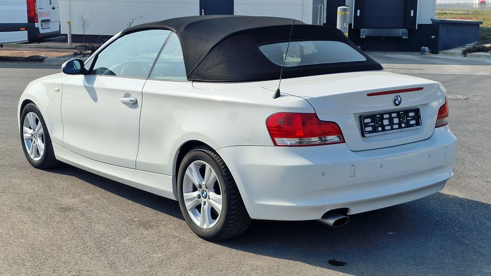 BMW  seria 1  120 Cabrio E88