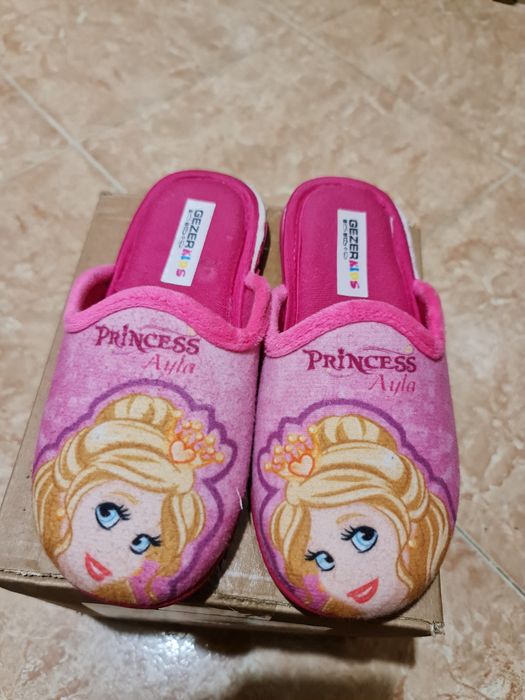 Детски пантофи 33 номер