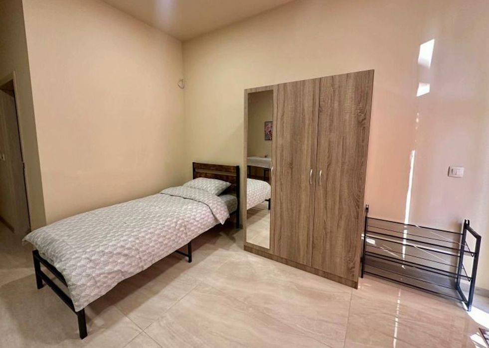 Дава се под наем Едностаен апартамент в София, Банишора - 40 кв.м за 548.25 € - Снимка #2