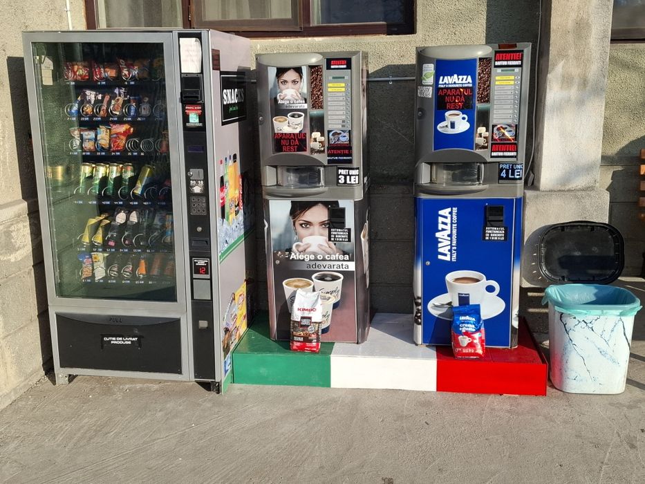 Schimb snack și 2 aparate de cafea stradale