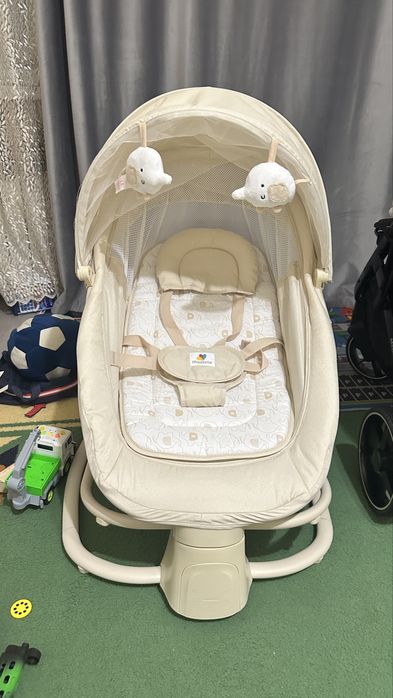 Продам шезлонг Mastela 3в1