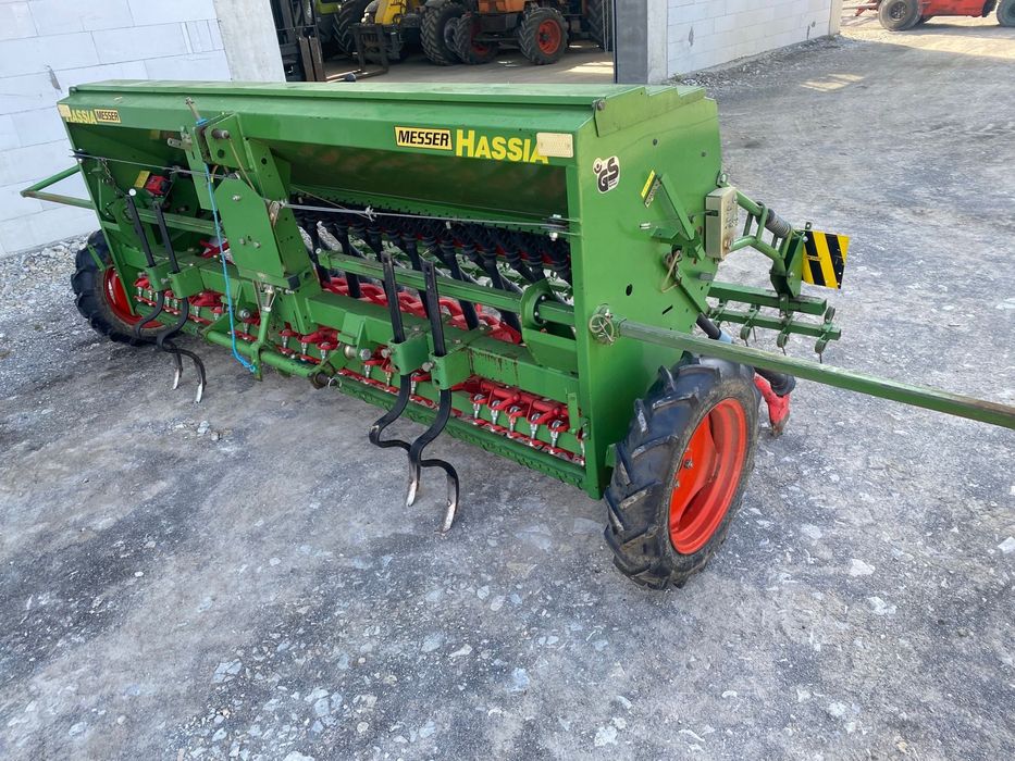 Semanatoare Hassia 3 m