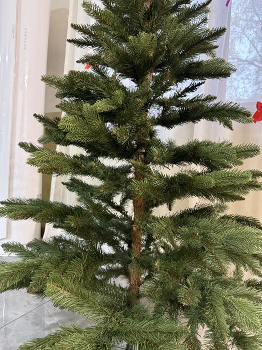 Продается новогодняя ёлка