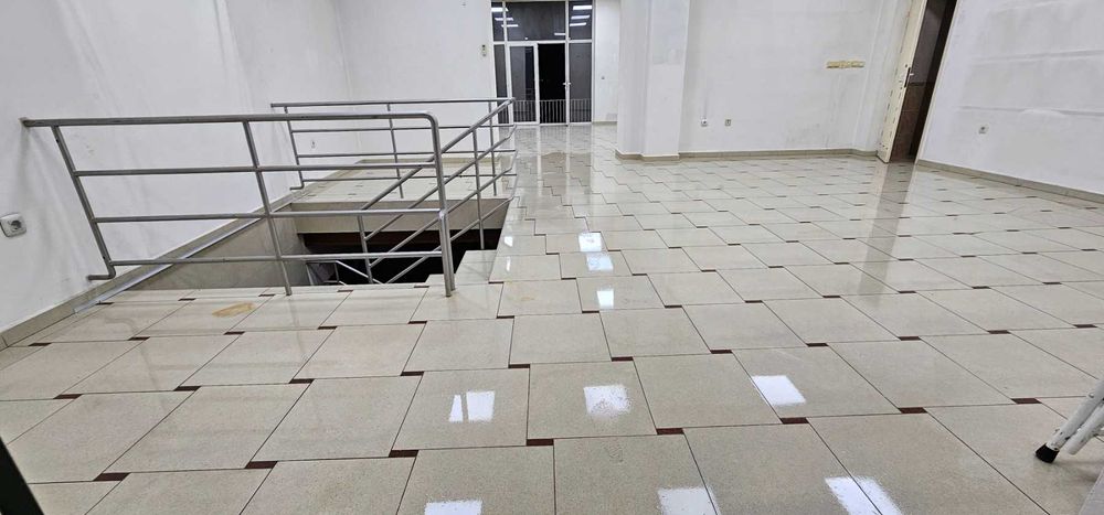 Продава се Магазин в Велико Търново, Център - 189 кв.м за 3440 €/кв.м - Снимка #10