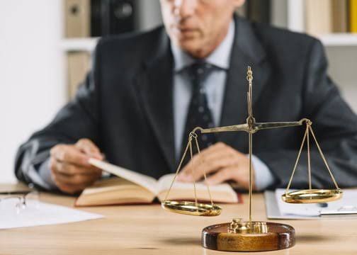 Опытный адвокат, представитель в суде