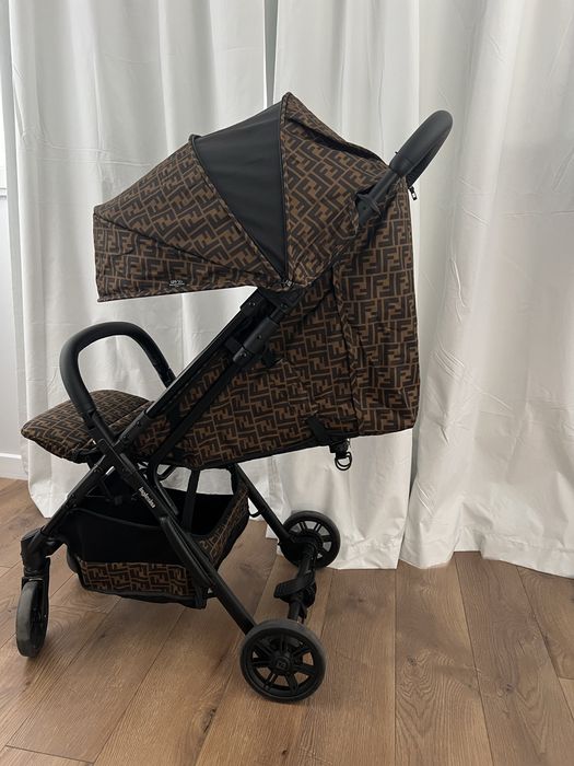 Детска количка Fendi Brown FF Logo Stroller