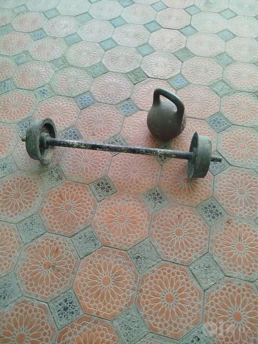Shtanga 30 kg lik, gira 24 kg, alohida ham sotiladi