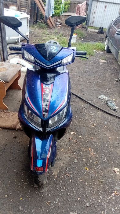 Продам скутер   М7