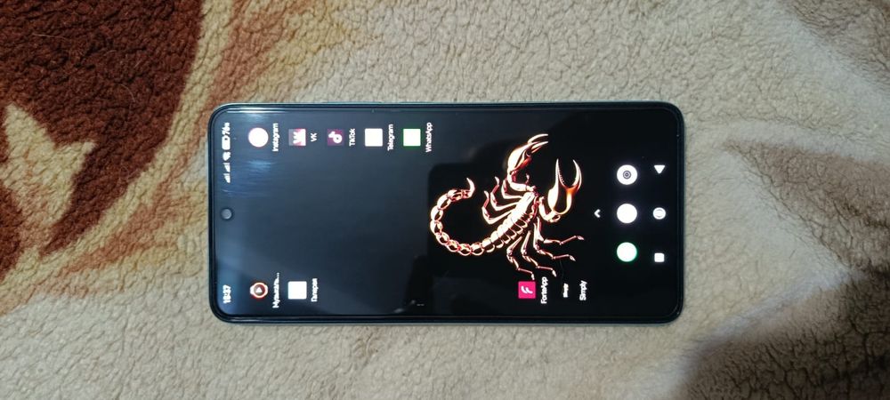 Продам телефон Redmi Note 14