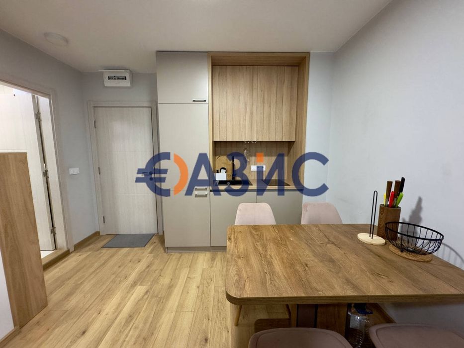 Продава се Двустаен апартамент в к.к. Слънчев бряг - 44 кв.м за 1264 €/кв.м - Снимка #8
