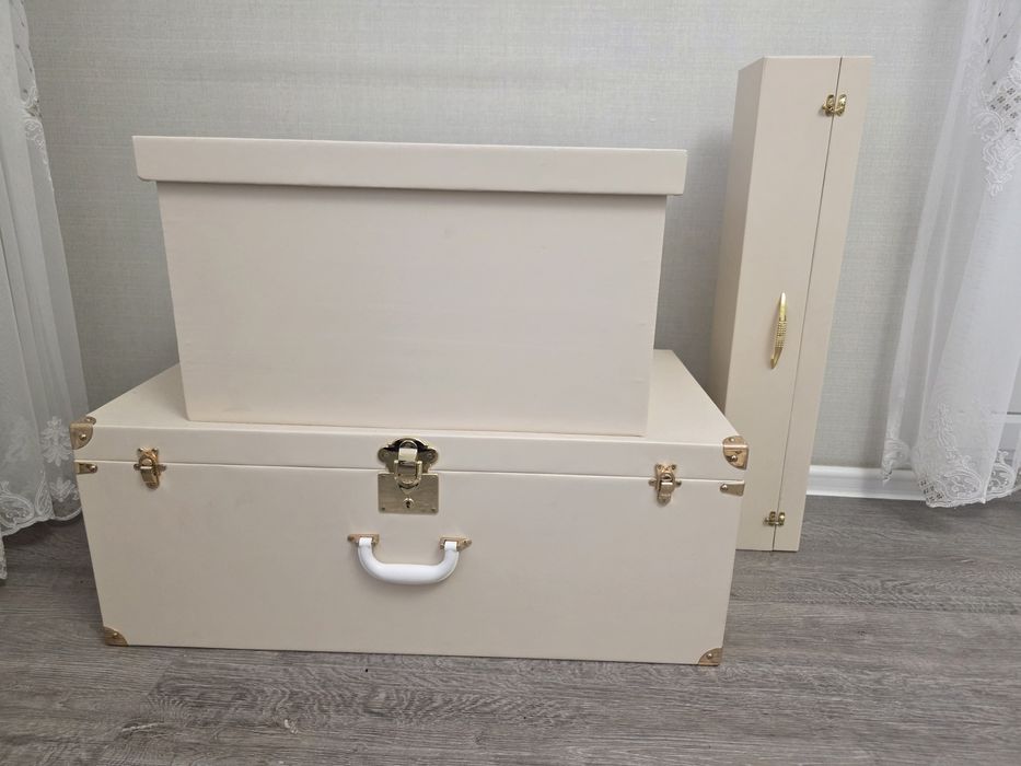 Чемоданы для приданного невесты