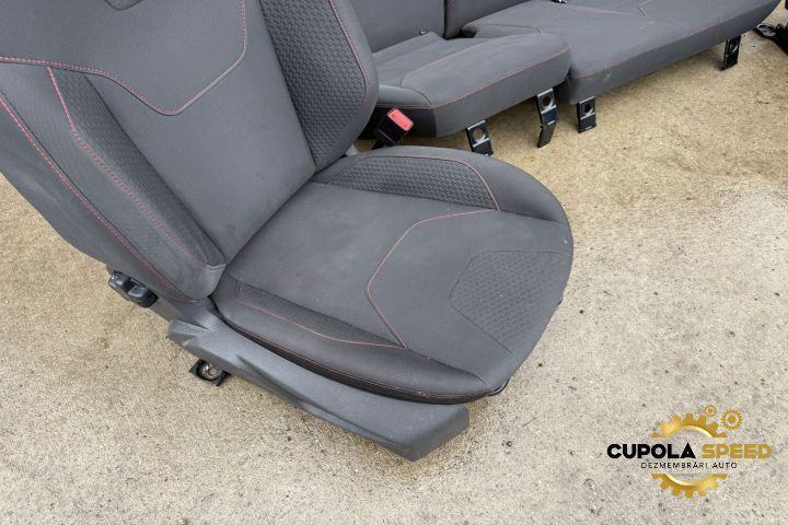 Interior scaune fata+bancheta spate ST-Line ( de Europa ) Ford Focus