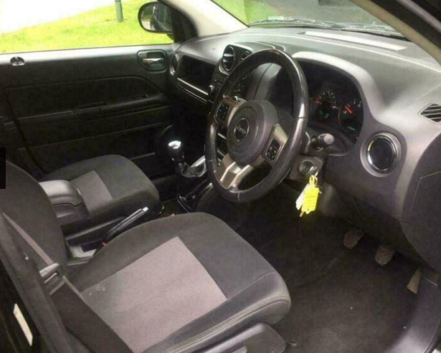 aripa usa portiera haion portbagaj capota bara fata spate stanga dreapta far stop tripla trager Jeep Compass 1 facelift motor 2.2crd cdi 100kw 136cp om651 2012 dezmembrez dezmembrari piese