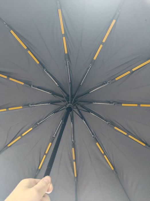 Продам зонт очень  качественный