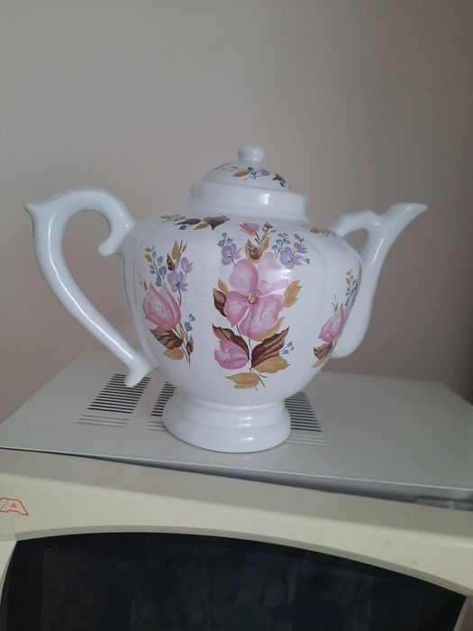 Фарфоровый чайник 3 литра