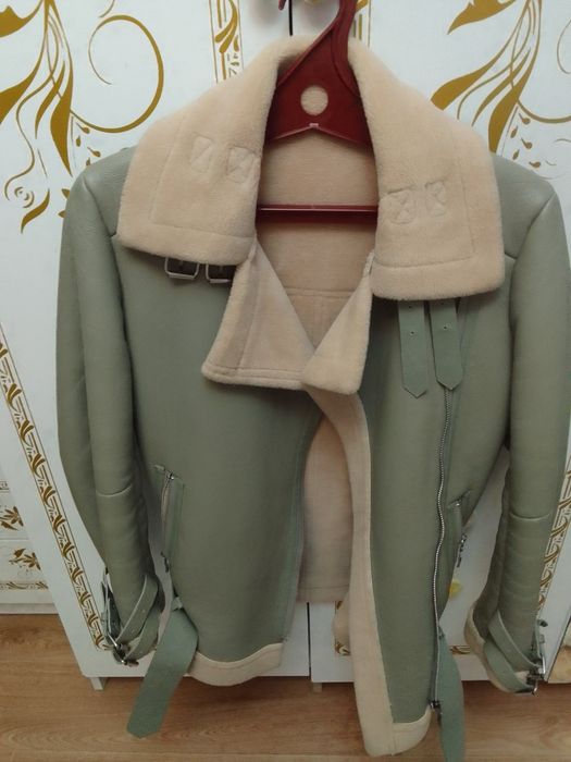 Продам авиатор, цвет  фисташка.