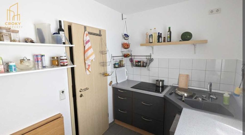 Дава се под наем Едностаен апартамент в София, Сухата река - 32 кв.м за 450 € - Снимка #1