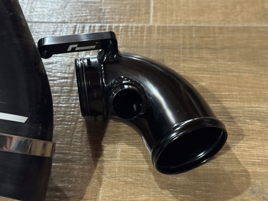 RacingLine интейк за Mqb платформата 2.0 TFSI/TSI