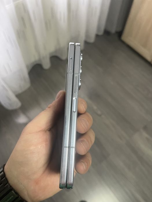 z fold 5 perfect functional