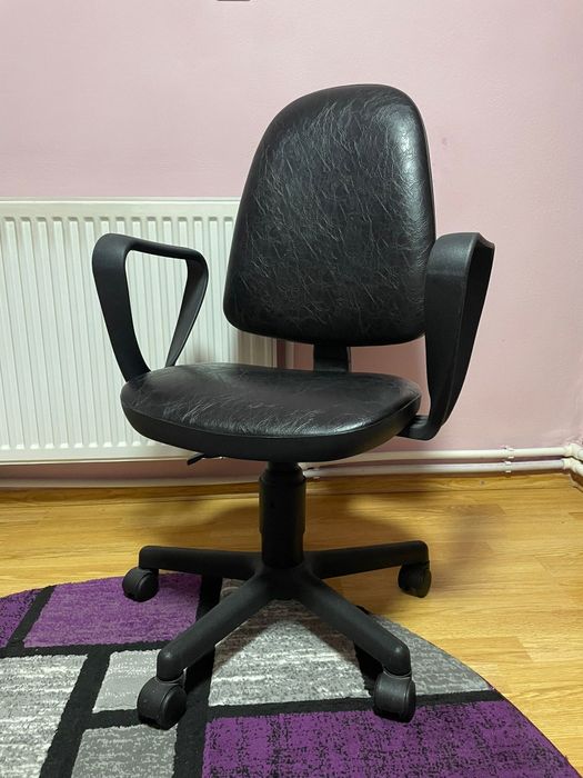 Vând calculator la pachet