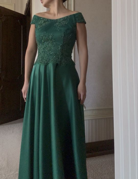 Продам вечернее платье