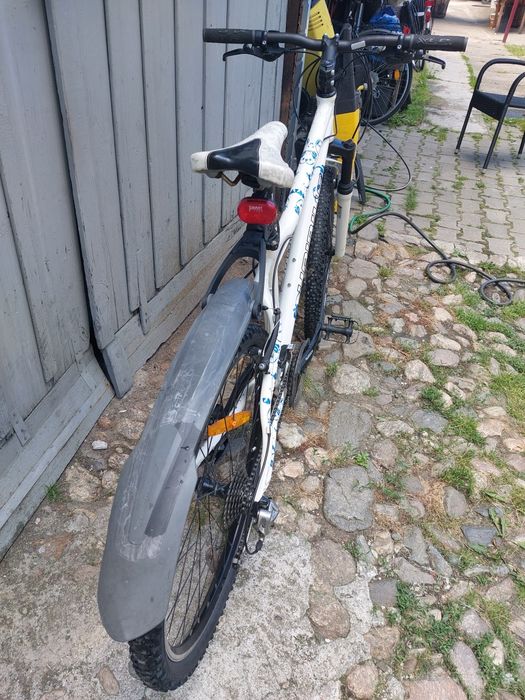 Vând bicicleta de dama HAIBIKE