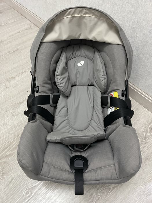 Продам. Автолюлька Jole