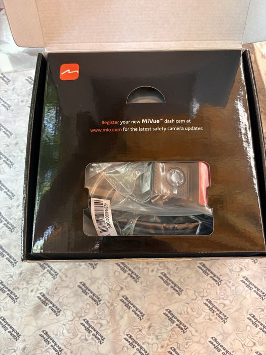Cameră auto Mio MiVue 798 Dual – Nouă, nefolosită – Față + Spate