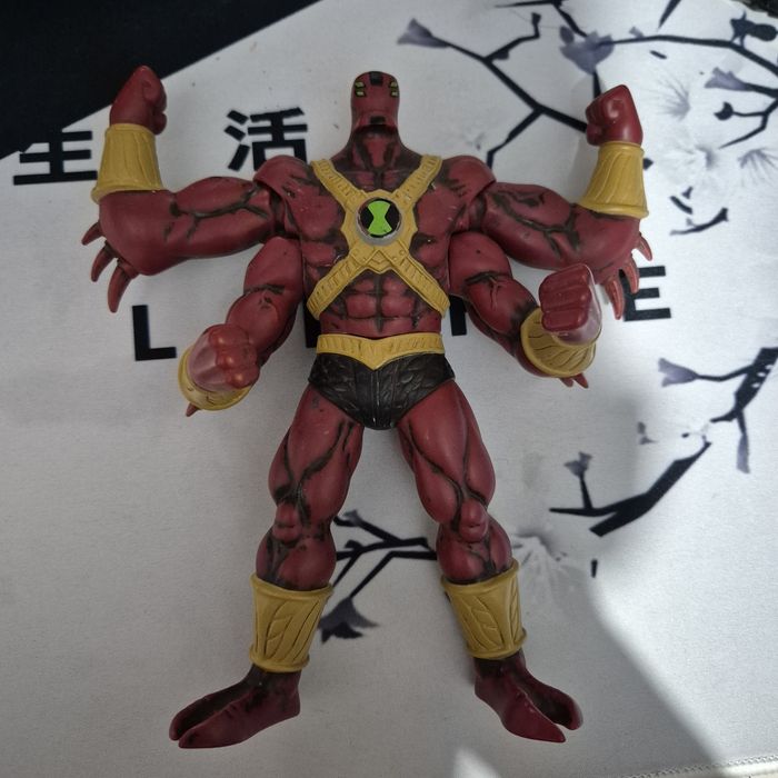 Фигурки бен тен  (разного роста)