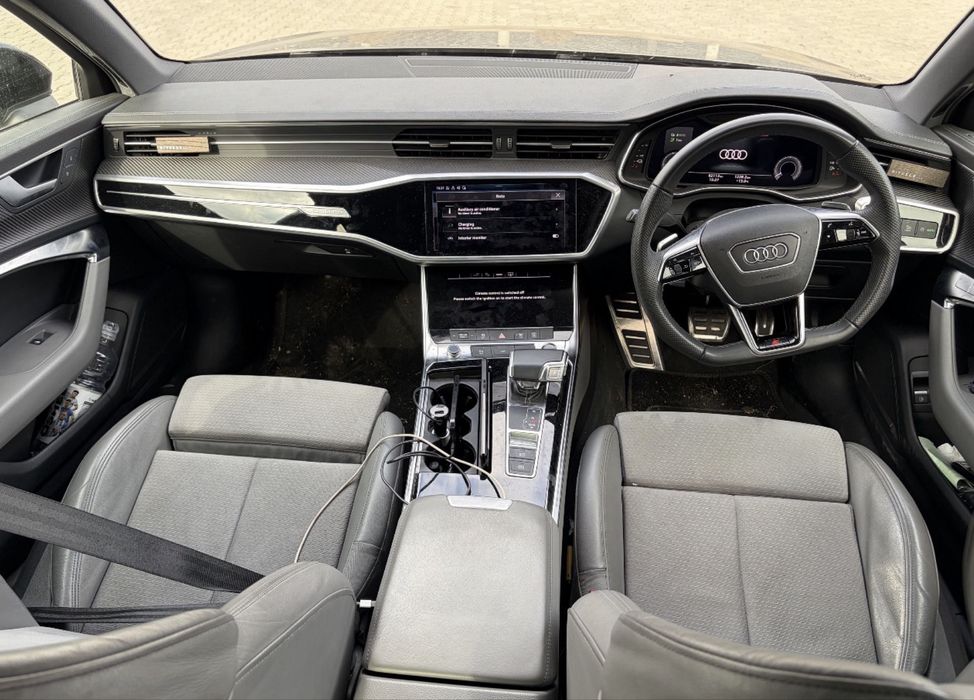 Volan & ceasuri cockpit A6 C8