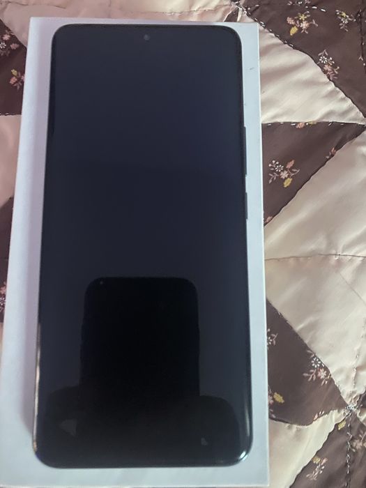 Honor 90 -5G -12Gb Ram+7 -512 memorie !