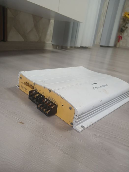 Продаю колонки и усилитель