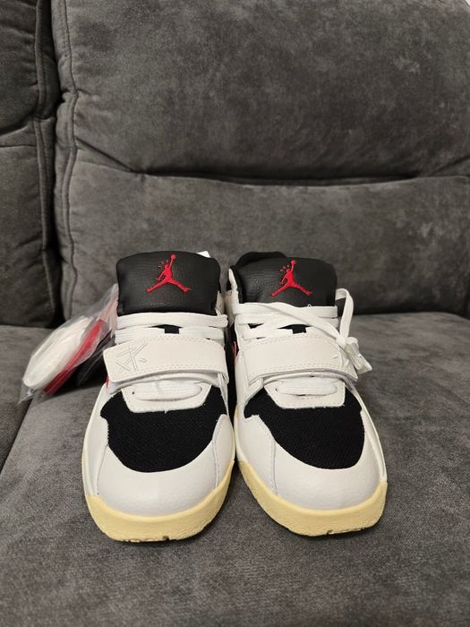 Jordan Travis Scott nr 37 38 39 preț 400 lei