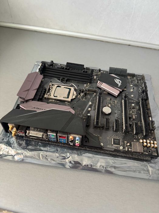 kit placa de baza Asus Strix z270e Gaming  /intel  core I7-7700K