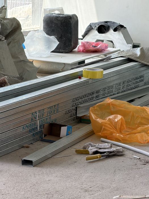 Срочно продам потолочные профиля KNAUF