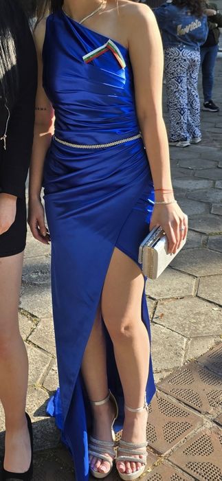 Бална синя рокля