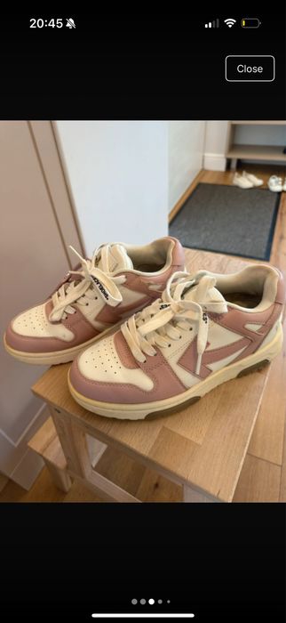 Adidiasi off white
