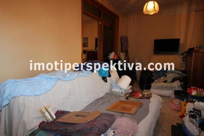 Продава се Къща в Пловдив, Център - 380 кв.м за 790 €/кв.м - Снимка #5