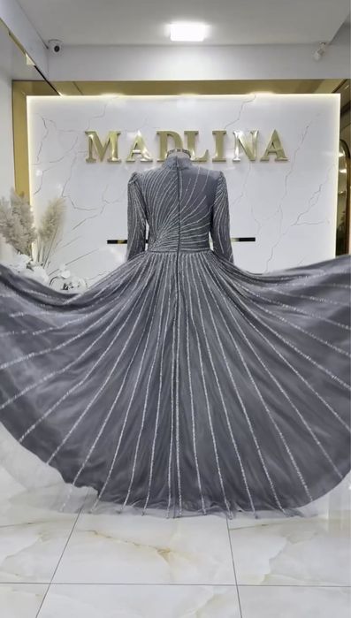 Срочно сотилади вечерний койнек