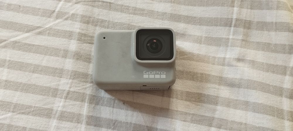 Go pro 7 white продам