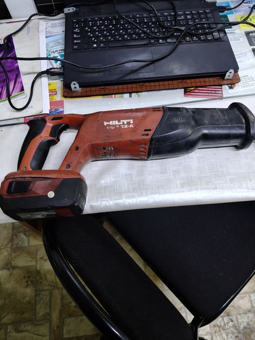 Сабельная пила HILTI