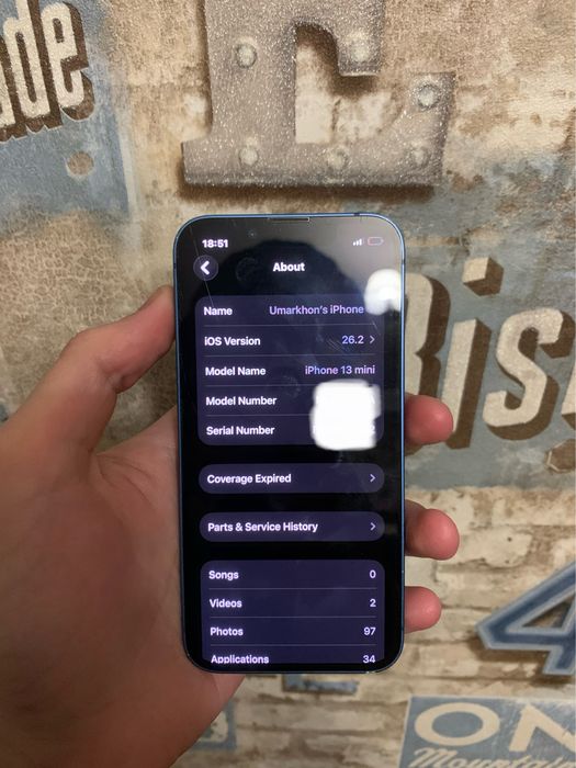Apple iPhone 13 mini