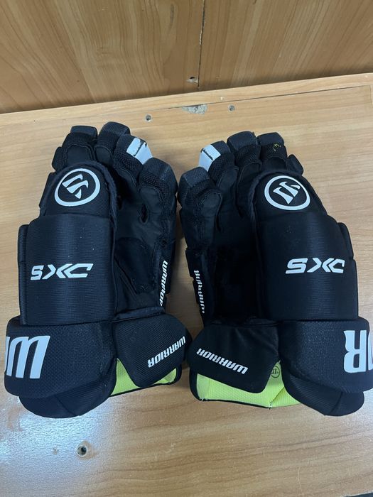 Хоккейная форма