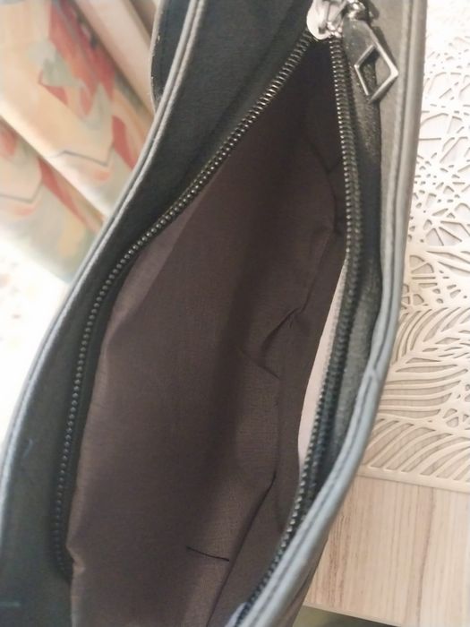 Продам сумки новый