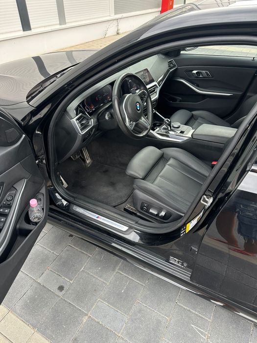 BMW 330 BMW 330i * xDrive * M-Pack