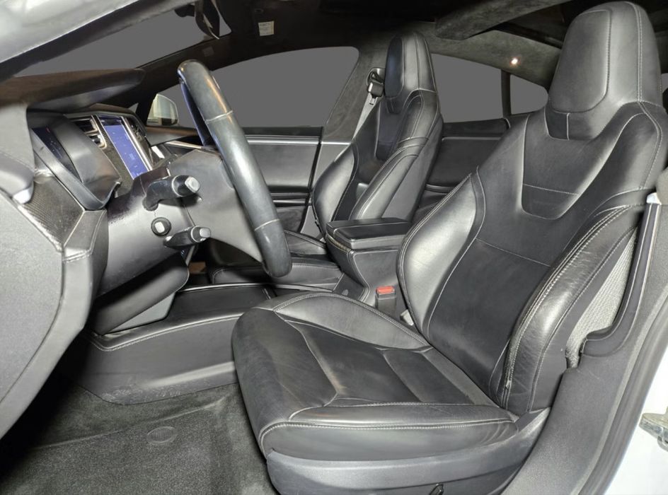 Tesla S90 D 520 CP all wheel drive
