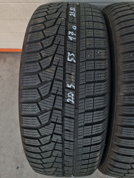 Зимни гуми 2 броя HANKOOK WinterIcept Evo2 205 55 R17 дот 2122