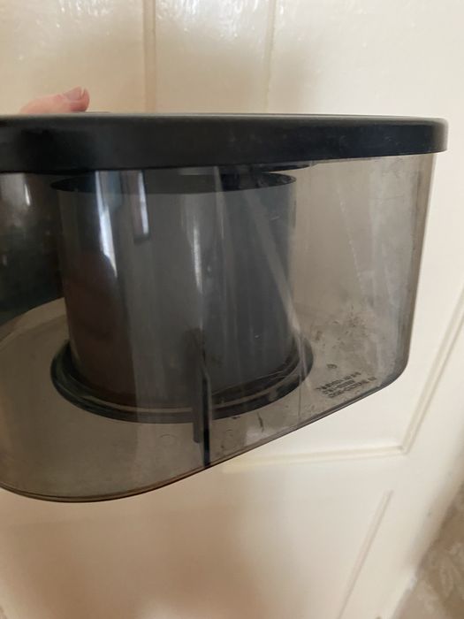 Контейнер для мусора на пылесос