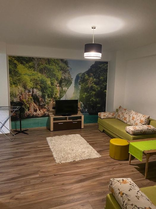 Inchiriez studiou 35 mp in spatele Academie Navale Mircea cel batran